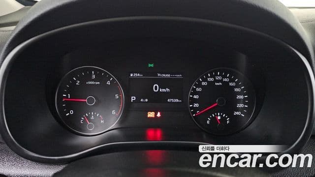 Kia Sportage The Bold 2020 — ფოტო 8/20
