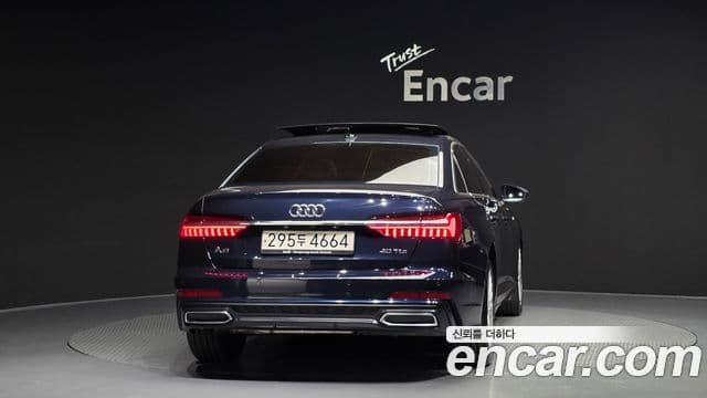 Audi A6 2021 — ფოტო 4/20