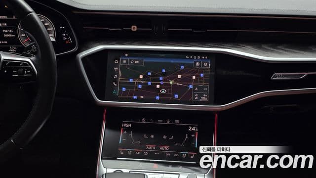 Audi A6 2021 — фото 15 из 20