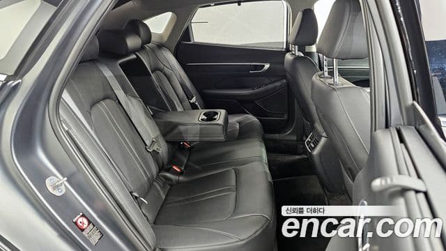 Hyundai Sonata 2023 — Şəkil 12/20