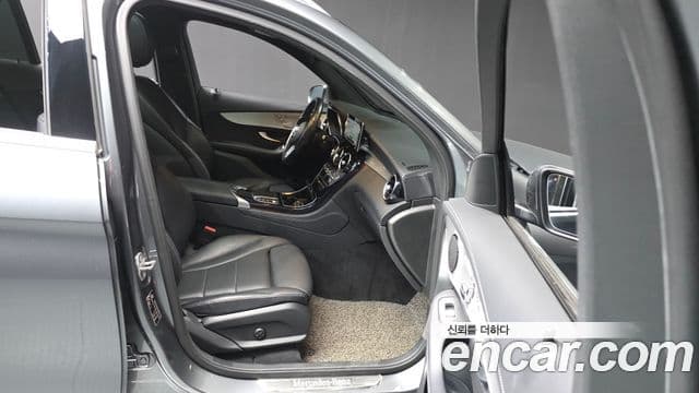 Mercedes-Benz GLC-Class 2021 — Şəkil 11/20