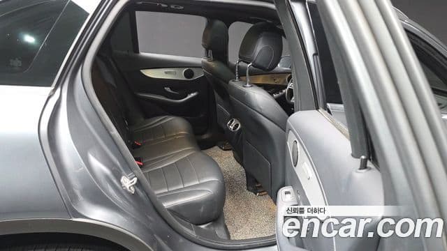 Mercedes-Benz GLC-Class 2021 — Şəkil 12/20