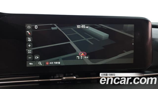 Kia Carnival 2021 — ფოტო 14/20