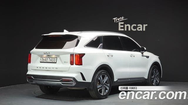 Kia Sorento 2021 — ფოტო 2/20