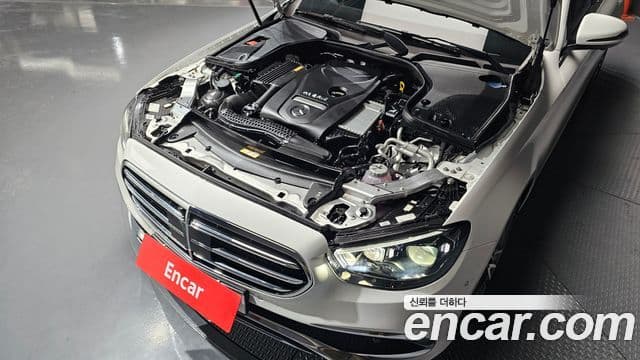 Mercedes-Benz E-Class 2022 — Şəkil 1/20