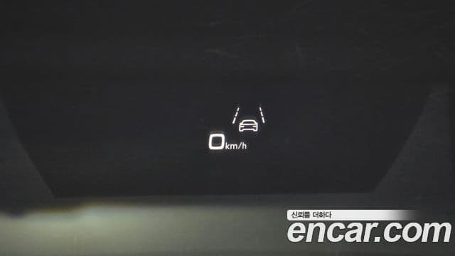 Audi A6 2022 — ფოტო 18/20