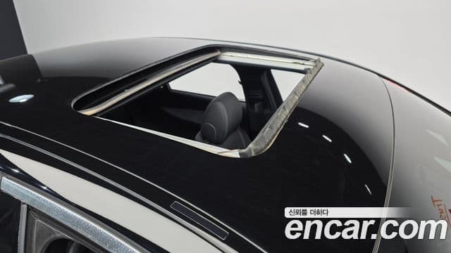 Mercedes-Benz E-Class 2021 — Şəkil 19/20