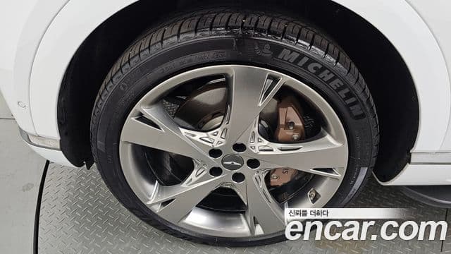 Genesis GV80 2023 — ფოტო 5/20