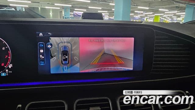 Mercedes-Benz GLE-Class 2025 — Photo 7/20