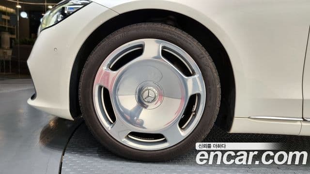 Mercedes-Benz S-Class 2022 — ფოტო 5/20
