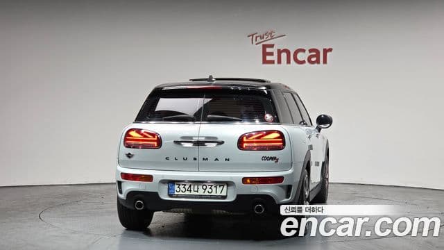 Mini Cooper S Clubman 2021 — Фото 4/20