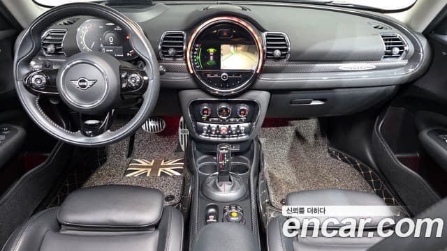 Mini Cooper S Clubman 2021 — Фото 11/20