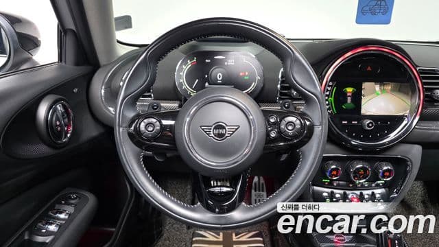 Mini Cooper S Clubman 2021 — Фото 14/20