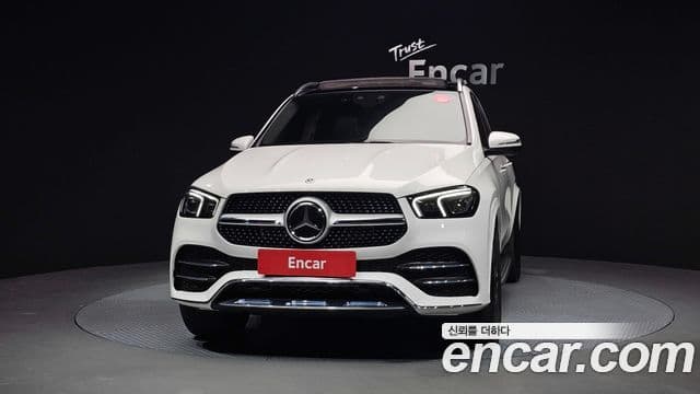 Mercedes-Benz GLE-Class 2021 — Şəkil 8/20