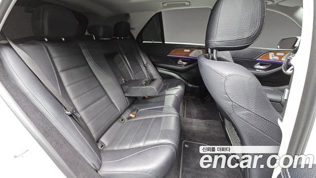 Mercedes-Benz GLE-Class 2021 — Şəkil 14/20