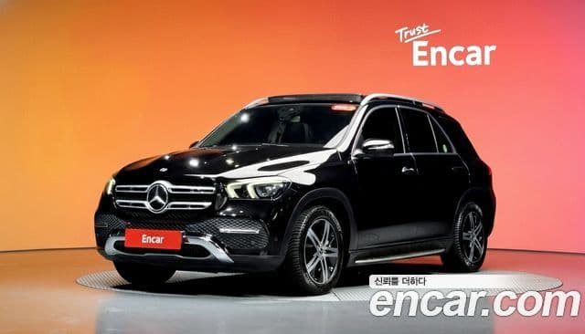 Mercedes-Benz GLE-Class 2020 — ფოტო 1/20