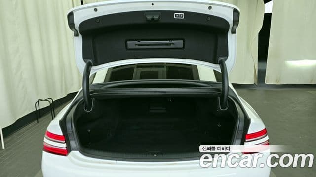 Genesis Electrified G80 2021 — ფოტო 20/20