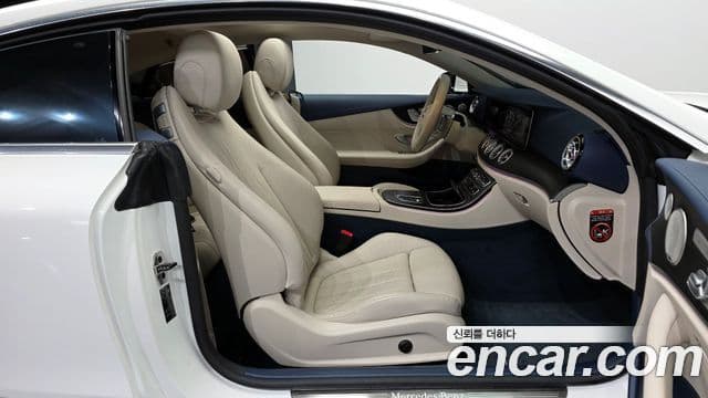 Mercedes-Benz E-Class 2023 — Фото 11/20