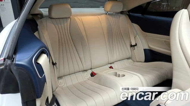 Mercedes-Benz E-Class 2023 — Фото 12/20