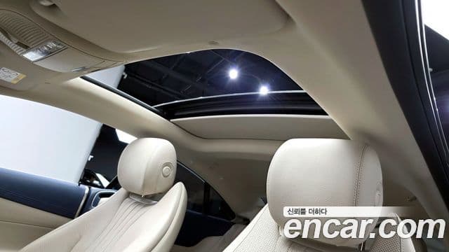 Mercedes-Benz E-Class 2023 — Фото 19/20