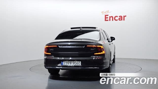 Volvo S90 2023 — Şəkil 4/20