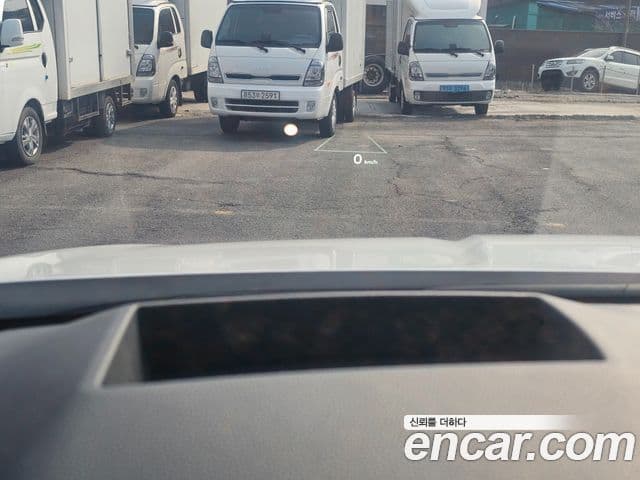 Kia Carnival 2024 — Şəkil 17/20
