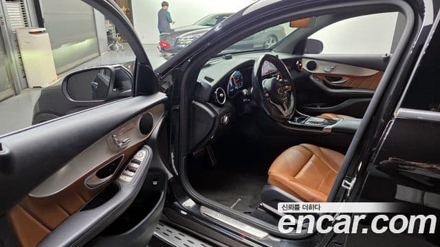 Mercedes-Benz GLC-Class 2021 — Фото 10/20