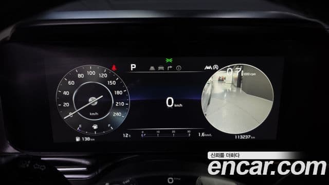 Kia Carnival 2021 — Фото 8/20