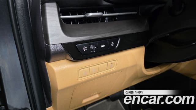 Kia Carnival 2021 — Фото 17/20