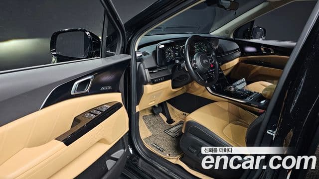 Kia Carnival 2021 — Şəkil 11/20