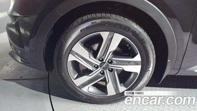 Kia Sorento 2022 — Фото 5/20