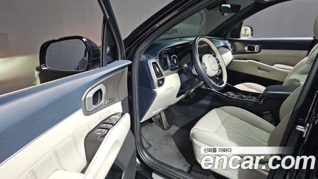 Kia Sorento 2022 — Фото 10/20