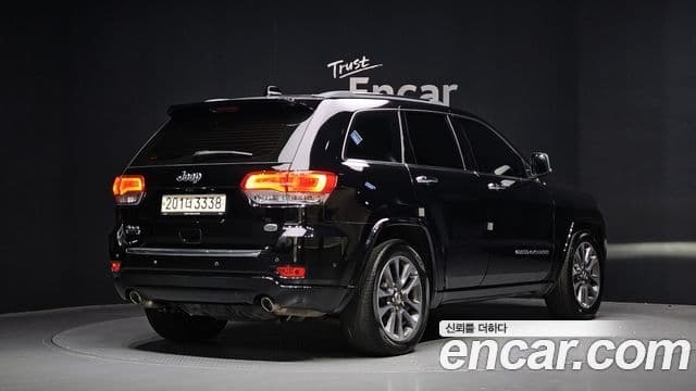 Jeep Grand Cherokee 2018 — Şəkil 2/20