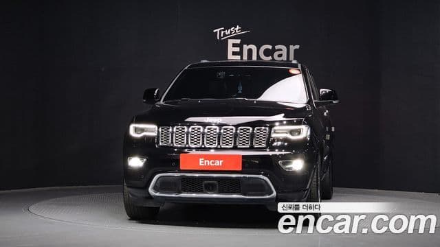 Jeep Grand Cherokee 2018 — Şəkil 3/20