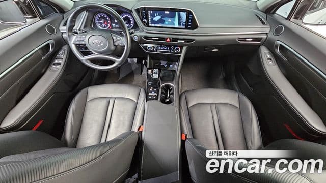 Hyundai Sonata 2022 — ფოტო 6/20