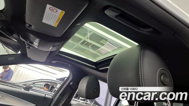 Mercedes-Benz E-Class 2019 — Фото 18/20