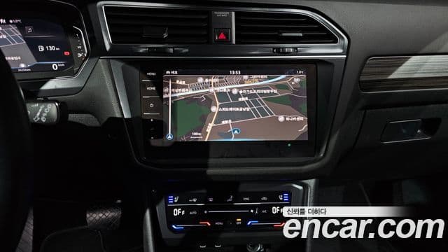 Volkswagen Tiguan Allspace 2023 — ფოტო 15/20