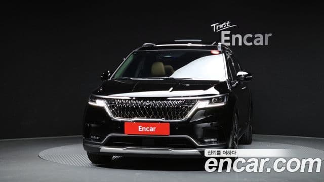 Kia Carnival 2021 — ფოტო 3/20
