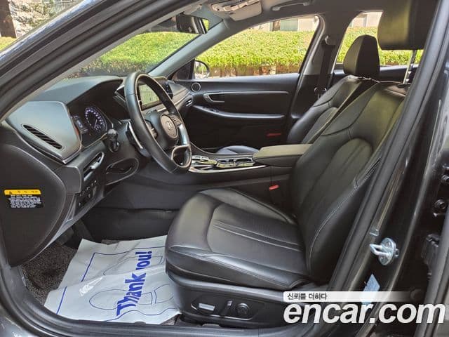 Hyundai Sonata Hybrid 2019 — Şəkil 16/20