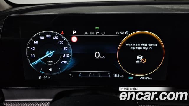 Kia Sportage 2022 — ფოტო 8/20