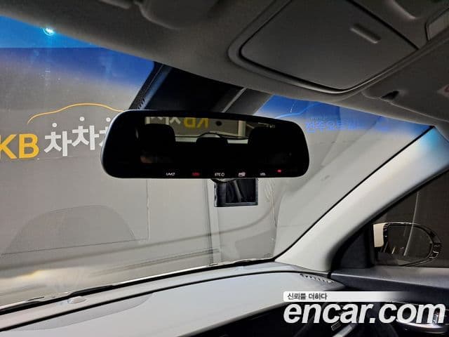 Kia Niro 2021 — ფოტო 4/20