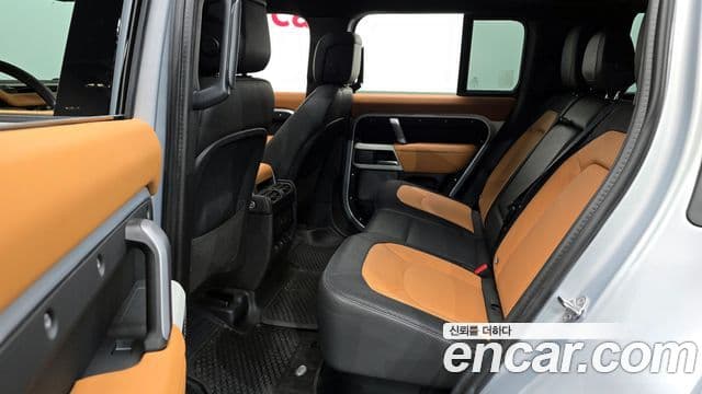 Land Rover Defender 2024 — ფოტო 12/20