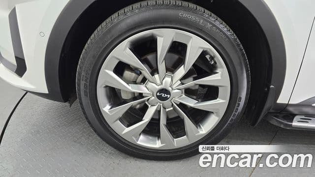 Kia Sorento 2023 — Фото 5/20