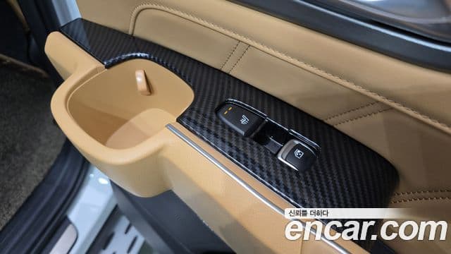 Kia Sorento 2023 — Фото 19/20