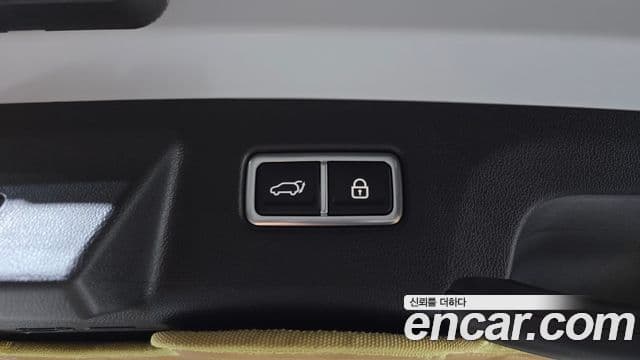 Kia Sorento 2023 — Фото 20/20