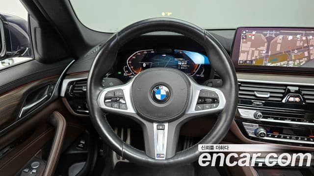 BMW 5 Series 2021 — Фото 13/20