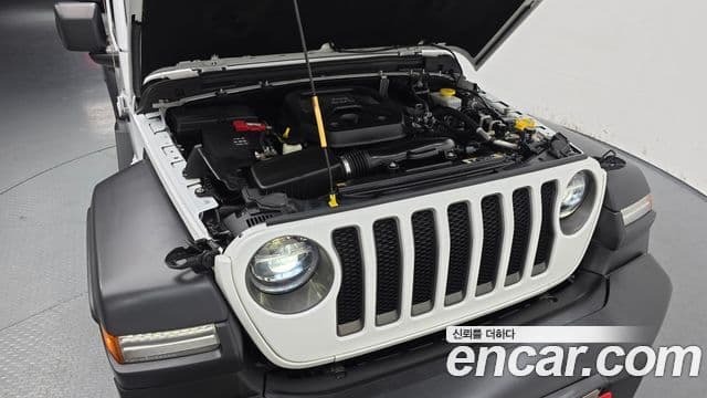 Jeep Wrangler 2022 — Фото 6/20