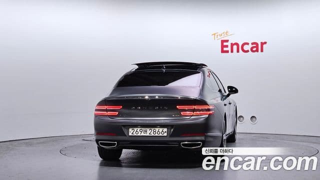 Genesis G80 2022 — Şəkil 16/20