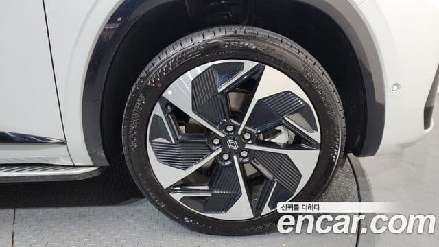 Renault Samsung Grand Koleos 2024 — Фото 5/20