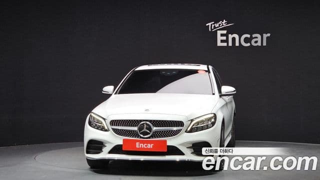 Mercedes-Benz C-Class 2021 — ფოტო 2/20